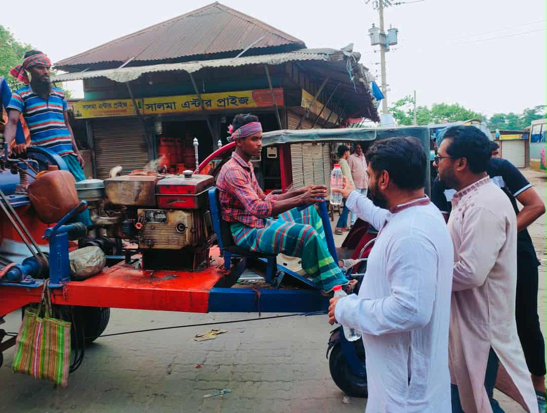 নজরুল ইসলামের খাবার পানি