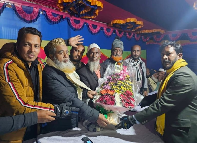 দোহারে ছাত্র আন্দোলনে হামলার মামলার আসামী আওয়ামী লীগ নেতার বিএনপিতে যোগদান