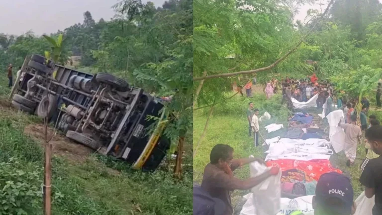টাঙ্গাইলে রডবোঝাই ট্রাক উল্টে খাদে, নিহত ১৫