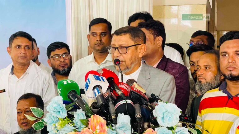 সারা দেশে হাজার শয্যার ২০টি হাসপাতাল নির্মাণ করতে যাচ্ছে সরকার: স্বাস্থ্যমন্ত্রী