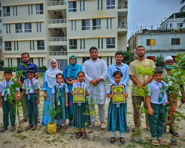 দোহারে ইসলামী ছাত্রশিবিরের উদ্যোগে প্রতিষ্ঠানভিত্তিক বৃক্ষরোপণ কর্মসূচি পালিত
